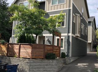 1008 N 5628 116th Avenue Se St, Seattle, WA 98103