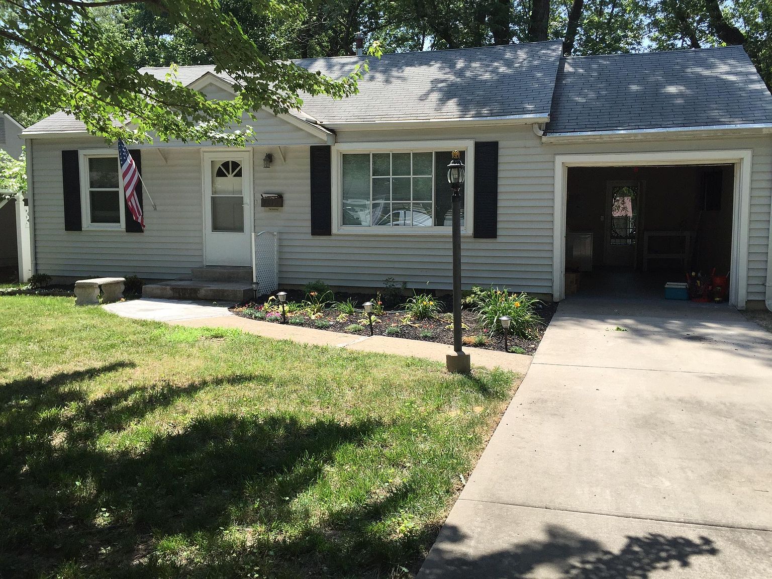 7612 Foster St, Overland Park, KS 66204 Zillow