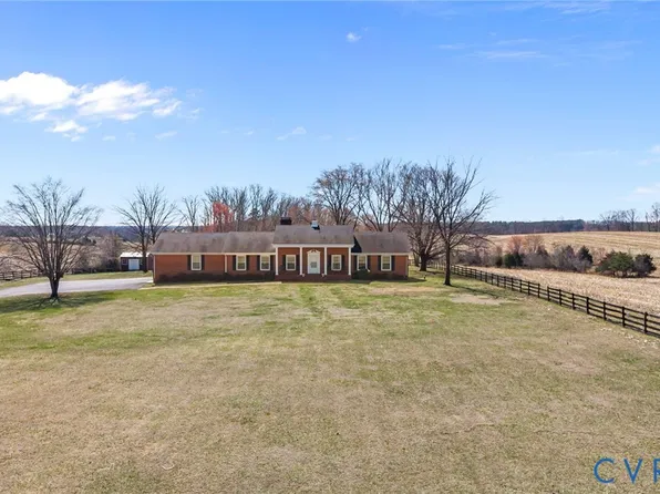 3258 W River Rd, Scottsville, VA 24590