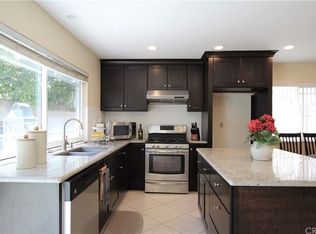 2541 N Forest Ave, Santa Ana, CA 92706