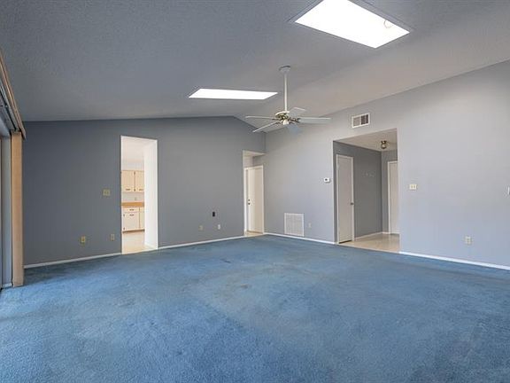 5th image of 4464 Trescott Dr