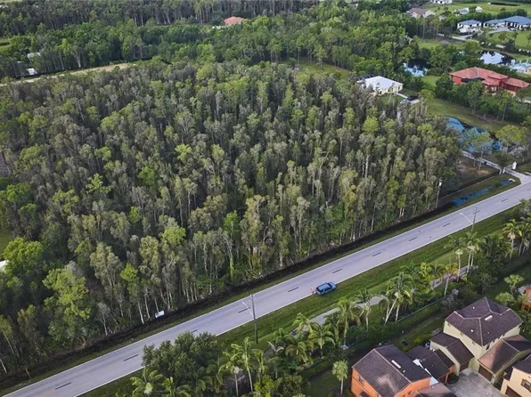 8750 Penzance Blvd, Fort Myers, FL 33912