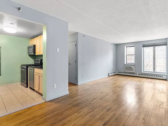 2nd image of 1831 Madison Ave APT 3G