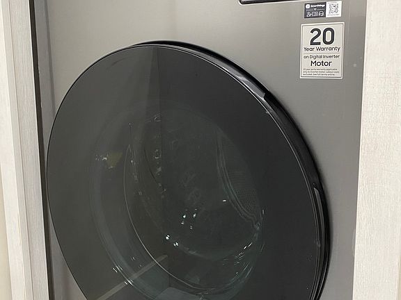 Top of the line washer/dryer combo