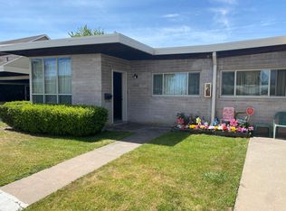 1010 Irwin St, Belmont, CA 94002