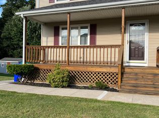 20 Ice Pond Rd, Attleboro, MA 02703