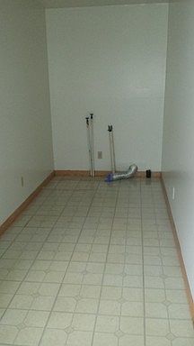 5th image of 212 E Washington St