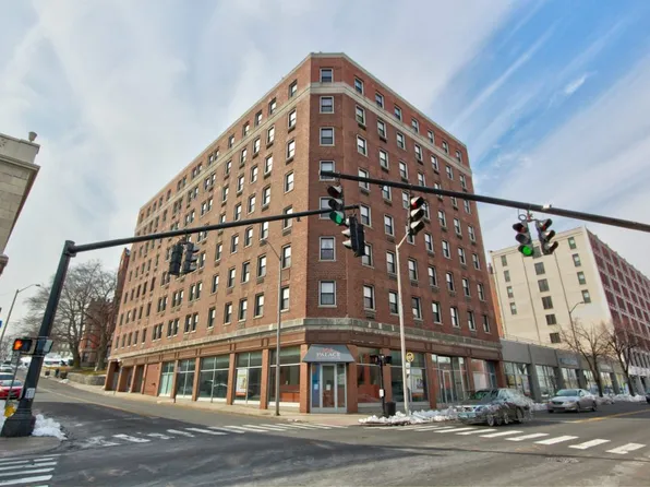 Golden Hill - Apartments, 144 Golden Hill St #306, Bridgeport, CT 06604