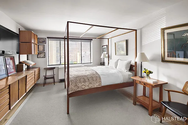 Rented by Halstead Real Estate | media 13