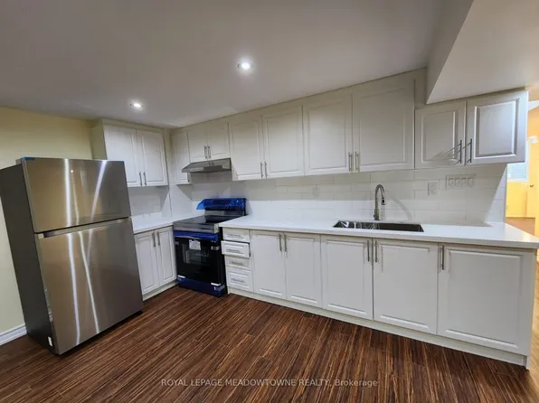 1583 Beaty Trl #Basement, Milton, ON L9T 5L5