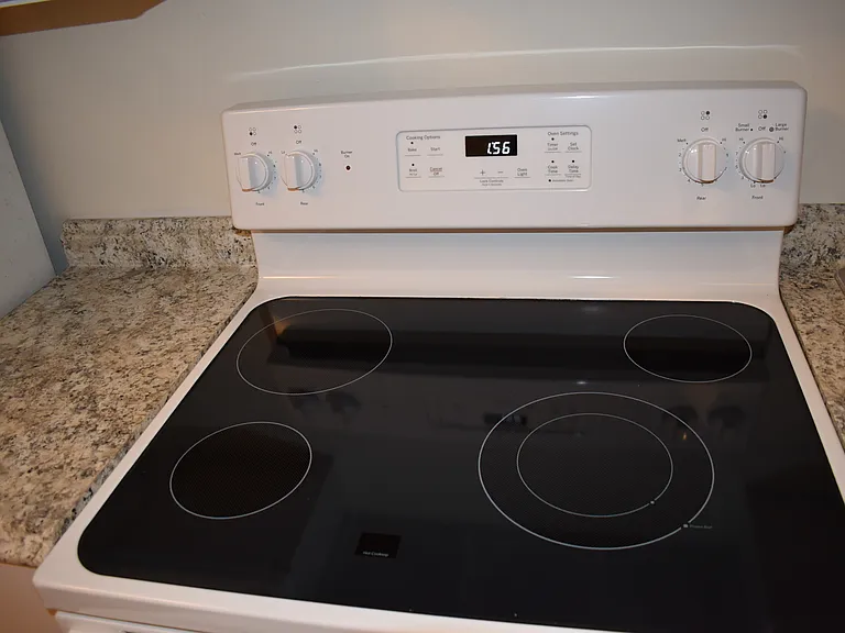 12 Fuller St #2 — Photo 27