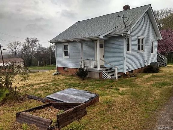 2nd image of 801 McCoul St