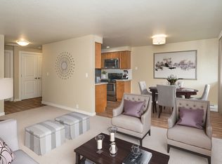 12828 Newcastle Way #308, Renton, WA 98056