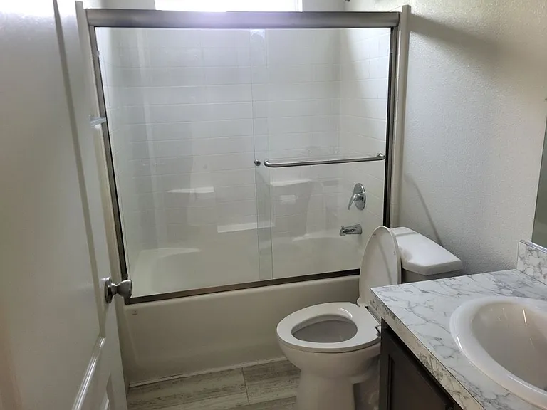 415 N Akers Rd #126 — Photo 12