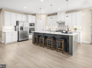 15522 Twin River Cir #G019, Bowie, MD 20716