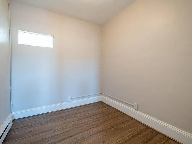 42 Liberty St #4 — Photo 13
