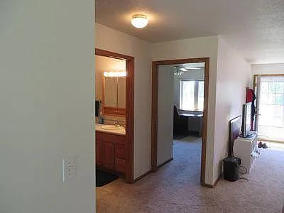 436 Broderick Dr NE — Photo 6