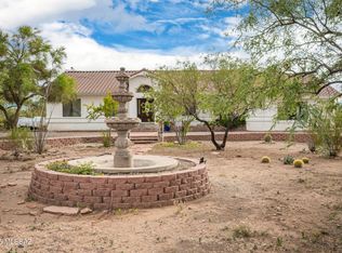 957 N Darlene Dr, Vail, AZ 85641