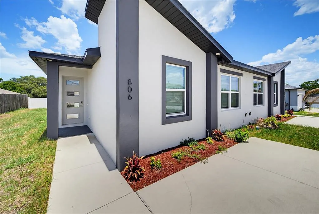 3 bed, 2.0 bath, 1287 sqft, $1,650 — Photo 2