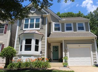 14 Regency Dr, Stafford, VA 22554