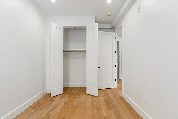 Rented by Yup Realty LLC | media 7