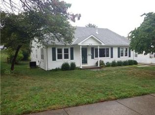 918 S Dodgion Ave, Independence, MO 64050
