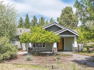 19644 Blue Sky Ln, Bend, OR 97702