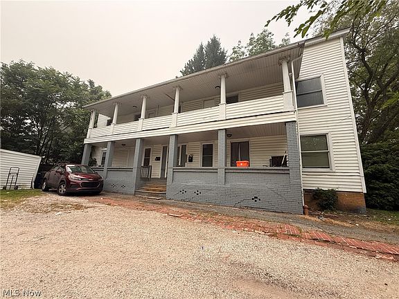 2nd image of 3205 Denison Ave