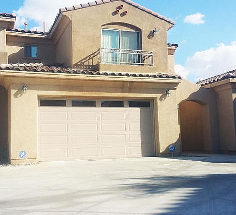 2nd image of 14385 Nautical Ln #B