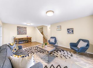 12517 SE 42nd St, Bellevue, WA