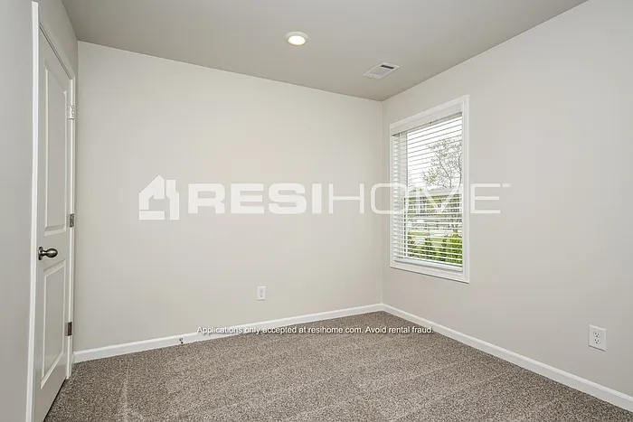 359 Porch View Ln — Photo 13