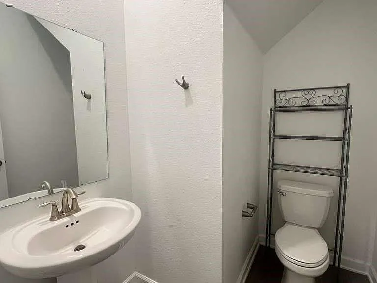 11701 Language Way — Photo 15