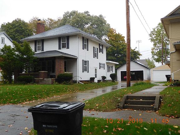 4th image of 1147 E Bronson St