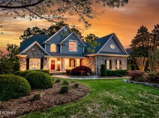 8909 Champion Hills Dr, Wilmington, NC 28411