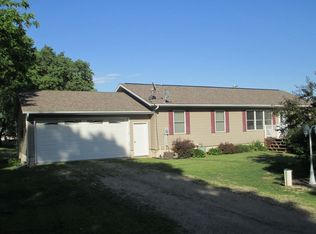 637 Maple Buchanan St, Tipton, IA 52772