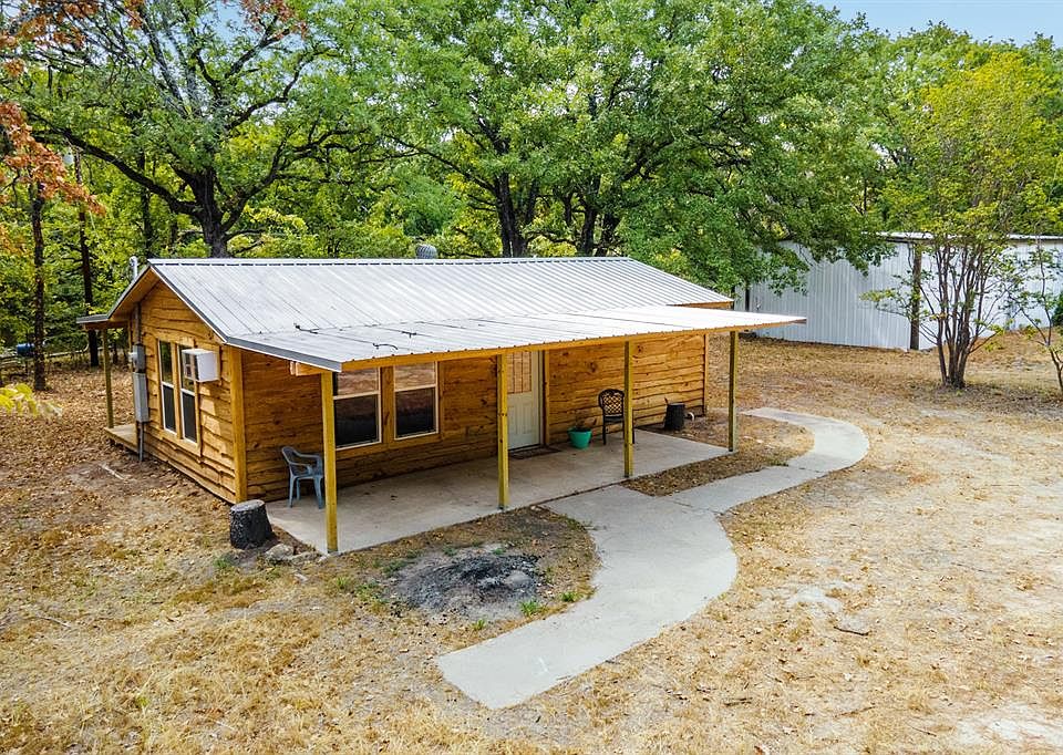 1st image of 137 Polly Ln