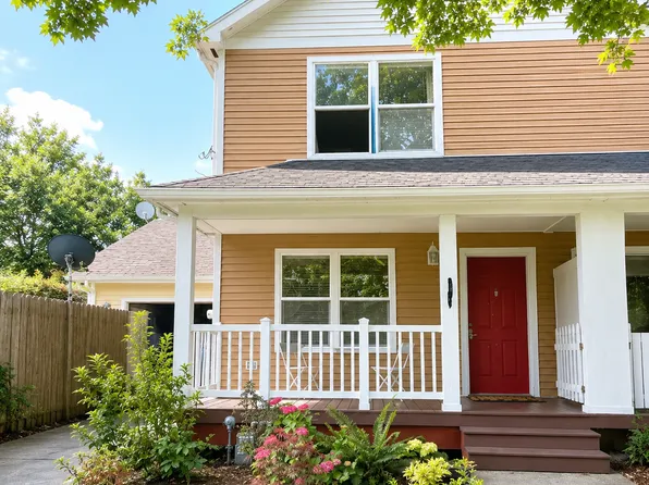 3305 S Juneau St, Seattle, WA 98118