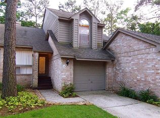 11 Lakeridge Dr, Spring, TX 77381