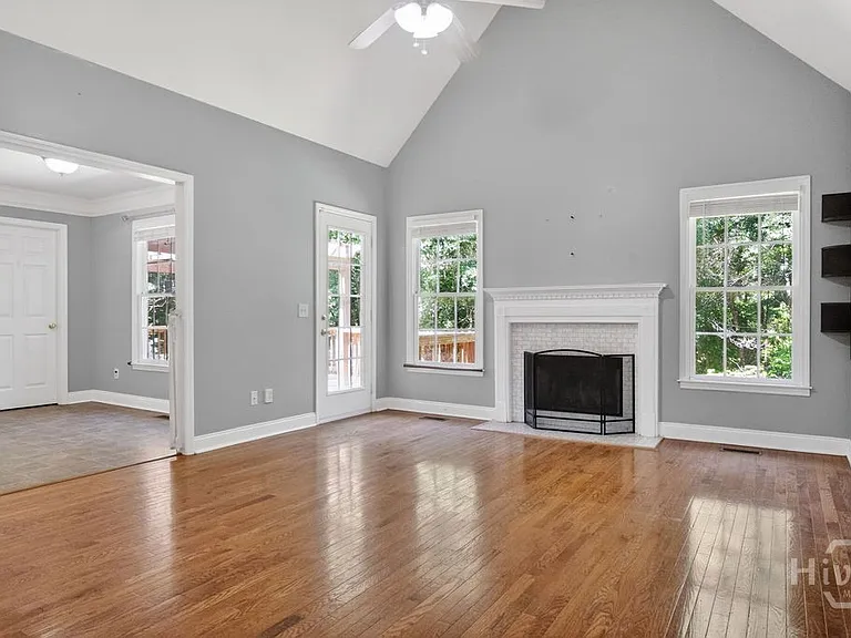 354 E Creek Bnd — Photo 17