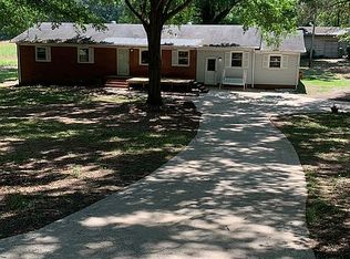 224 Thornburg Rd, Dallas, NC 28034