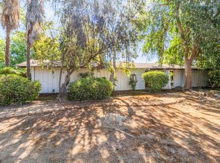 2340 W Roberts Ave, Fresno, CA