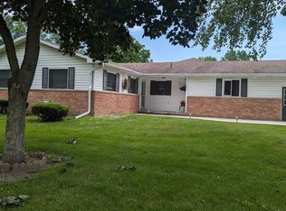 5455 Rosedale Pl, Saginaw, MI 48638