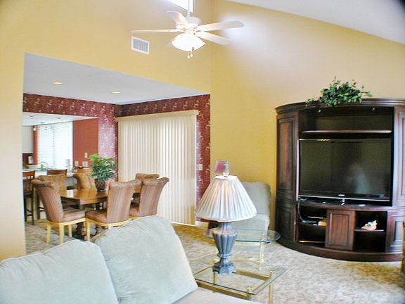 5th image of 151 Linkside Dr