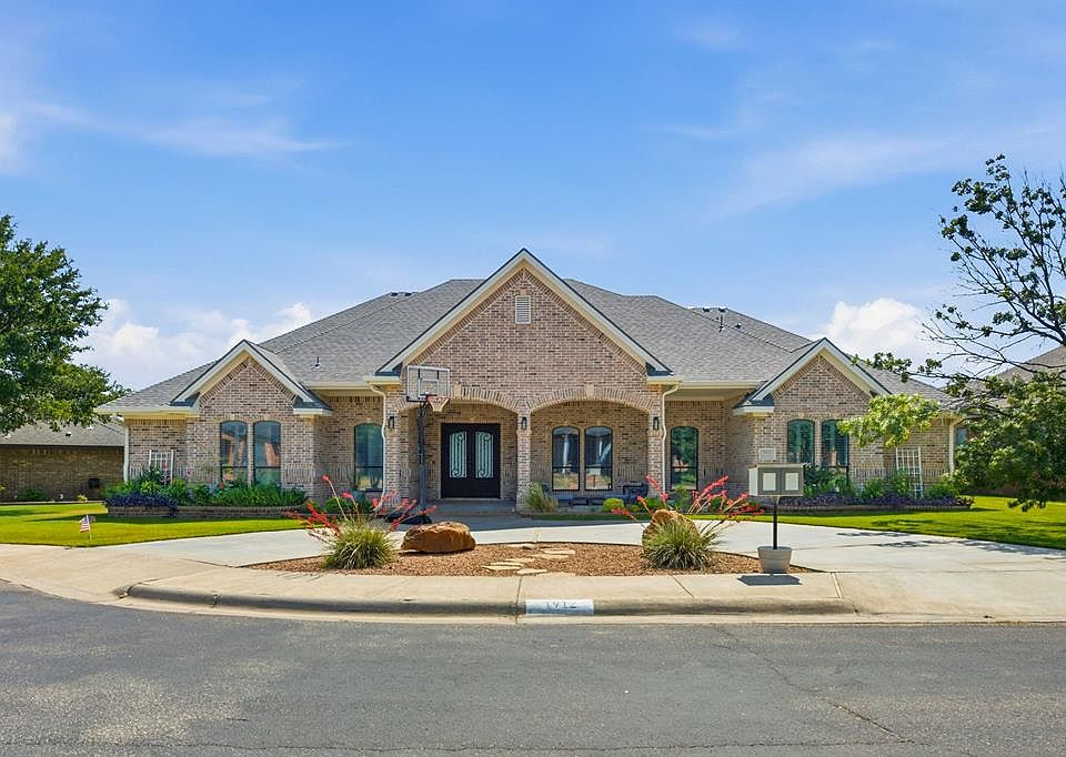 1st image of 1912 Pagewood Dr