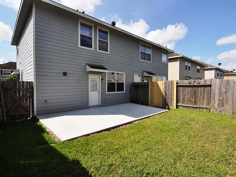 14334 Fairbuff Ln — Photo 9