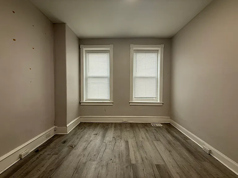 5717 Haverford Ave — Photo 32