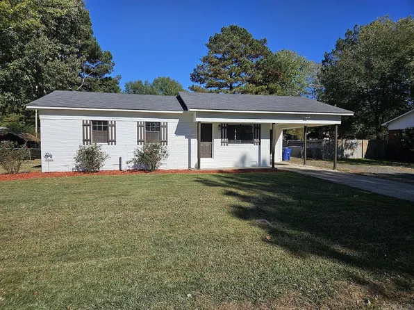 607 S Elm St, Beebe, AR 72012