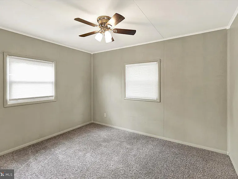 709 Franklin St — Photo 16