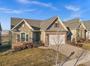 3808 Ridge Pointe Dr, Geneva, IL 60134