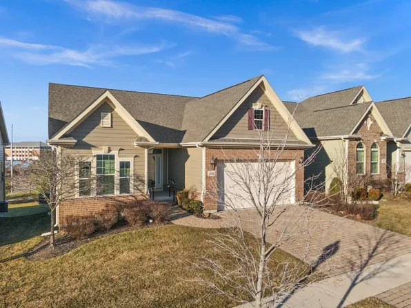 3808 Ridge Pointe Dr, Geneva, IL 60134
